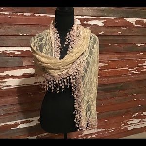 Italian lace wedding scarf/shawl